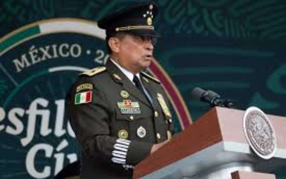 Cresencio Sandoval 2