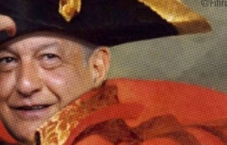 Alguien nos quiere ver la cara.