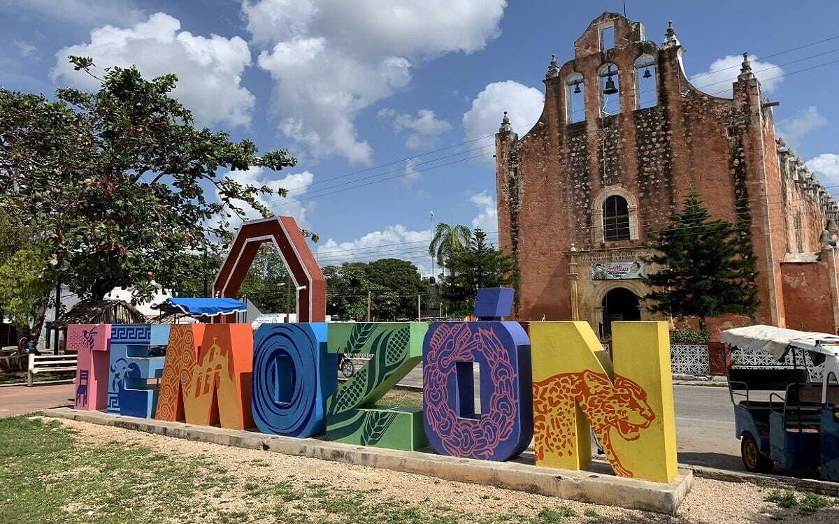 En Temozón la carpintería llama.