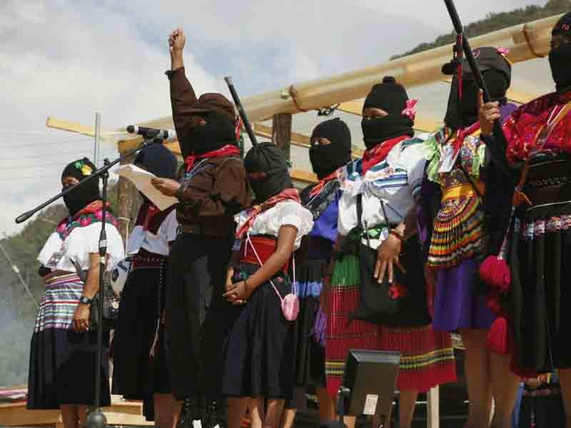 Mujeres Zapatistas