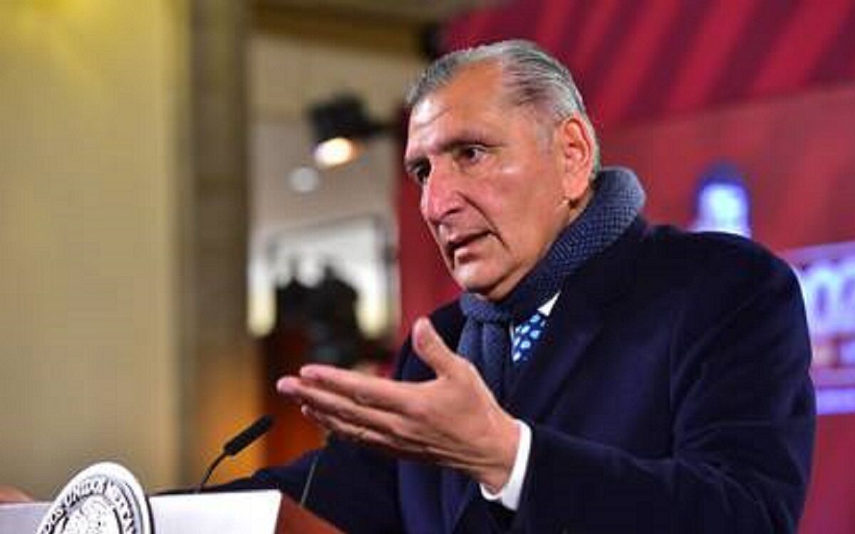 ¡Augusto López no suda calenturas ajenas!