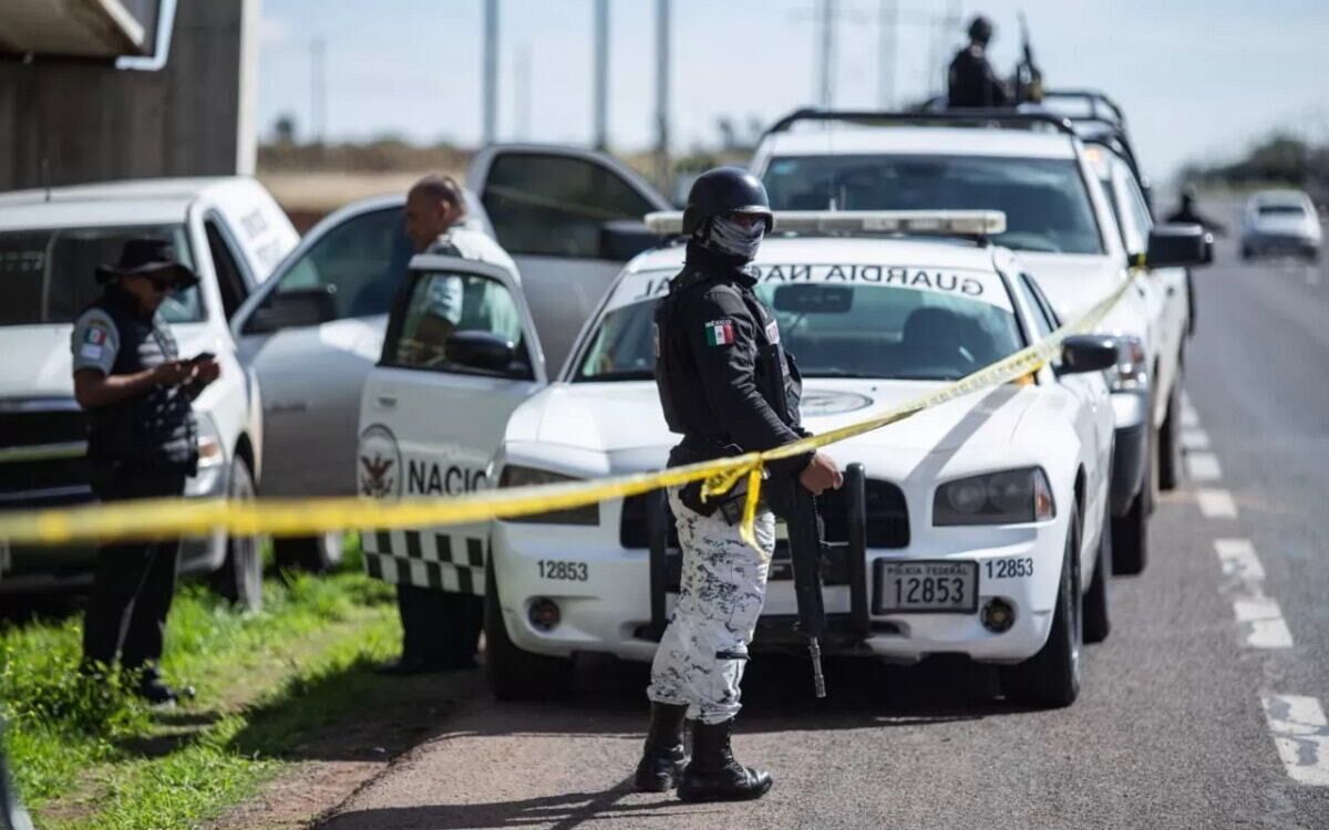 Comunicación publicitaria del narcoterrorismo: AMLO