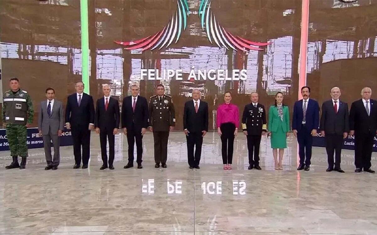 AIFA una inauguración al estilo Macuspano.