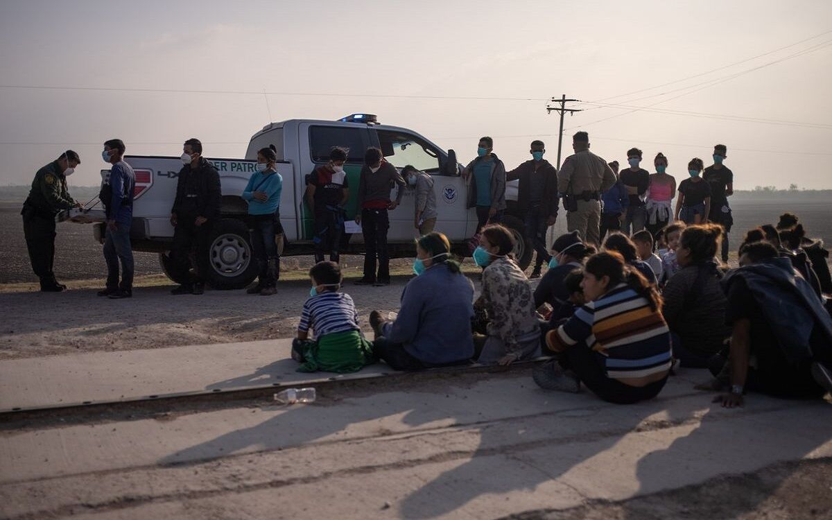 SRE omisa ante crisis migrante