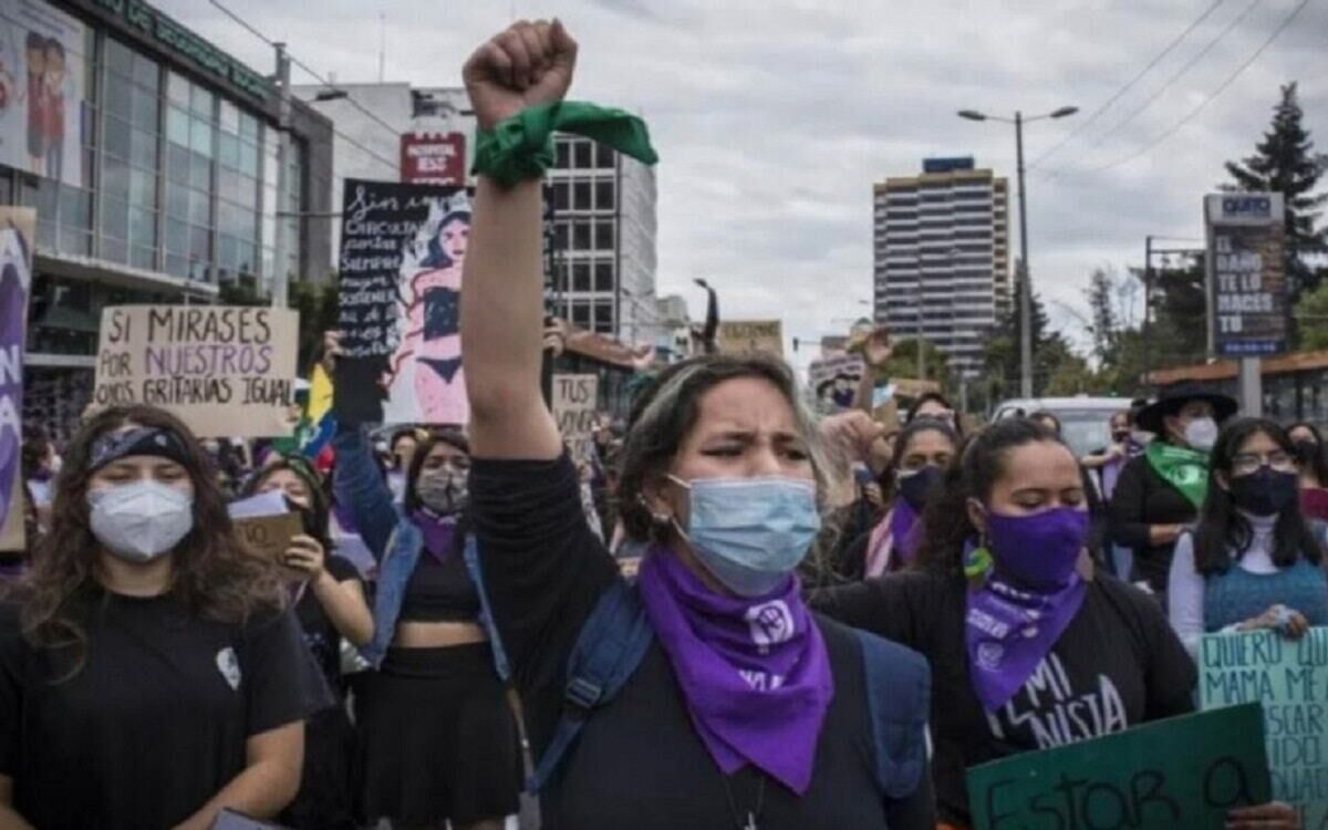 Ecos de la marcha feminista.